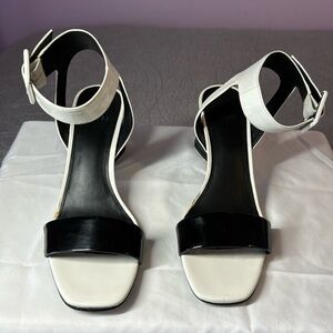 Guess patent block heel sandals. Minor markings. Worn 1-2x.